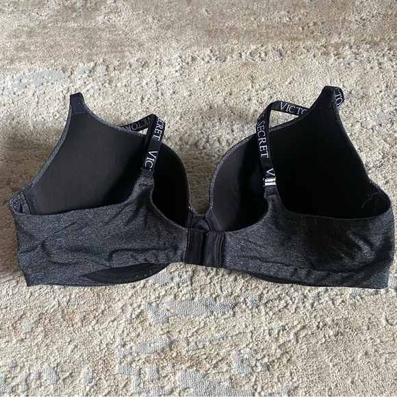 Victoria’s Secret Extreme Lift Push Up Gray Bra Logo Straps Lingerie: 38C - Picture 5 of 6
